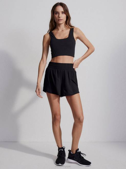 femmes Kallin court 3