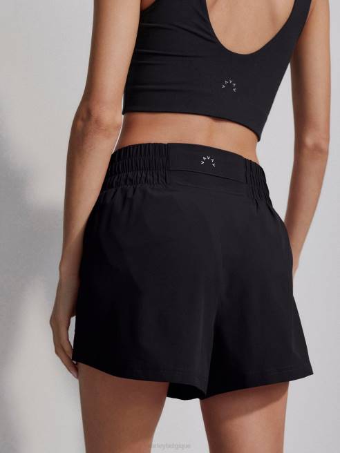 femmes Kallin court 3